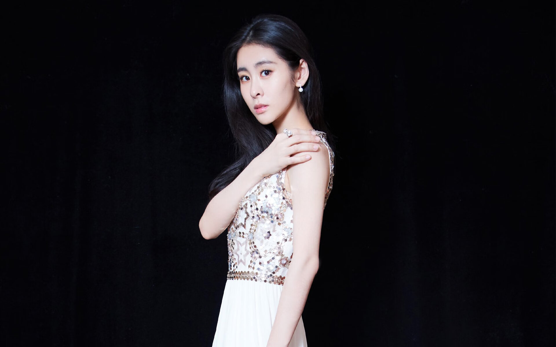 创纪录拳击手实现卫冕，创纪录拳击手实现卫冕冠军