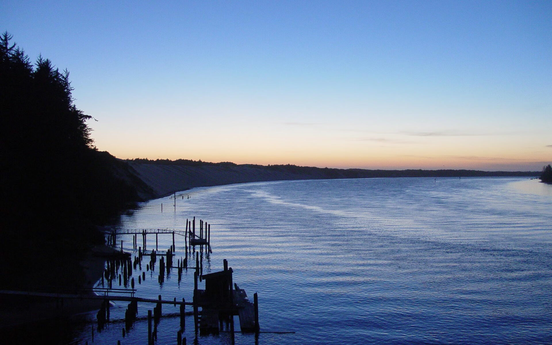广东宏远战胜上海队，积分榜再添三分，广东宏远常规赛战绩