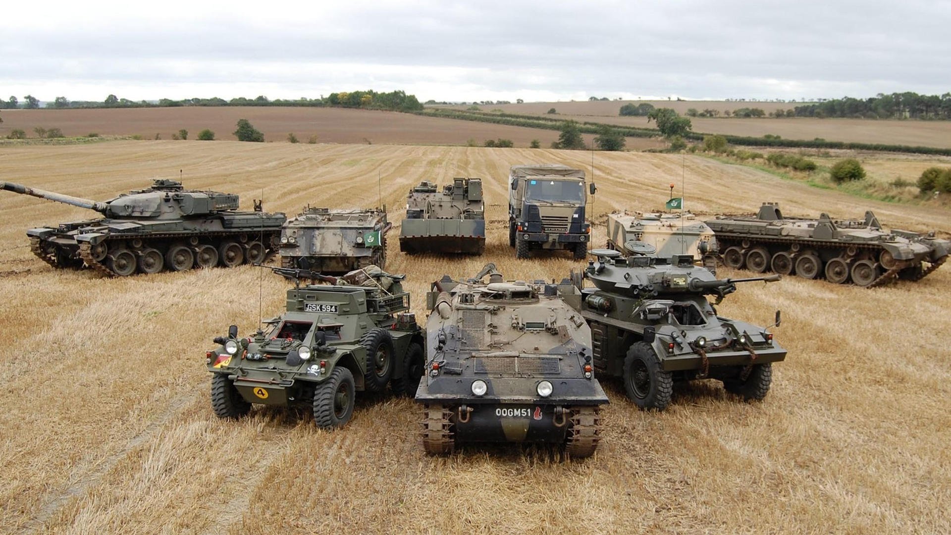 国王助教强调内线协防配合为首要目标，国王的助理叫什么